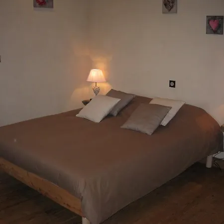 Nocleg ze śniadaniem D'hotes Le St Maurice 3*