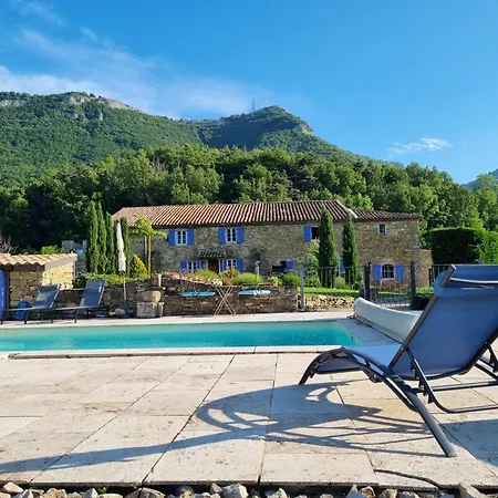 Frühstückspension D'hotes Le St Maurice 3*